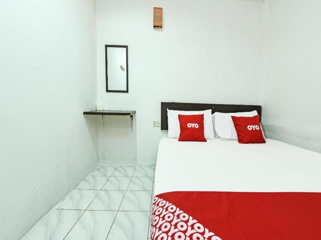Oyo 90643 Gks Hotel Seremban Exterior photo