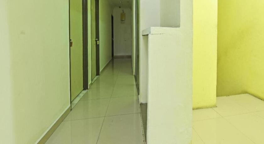 Oyo 90643 Gks Hotel Seremban Exterior photo