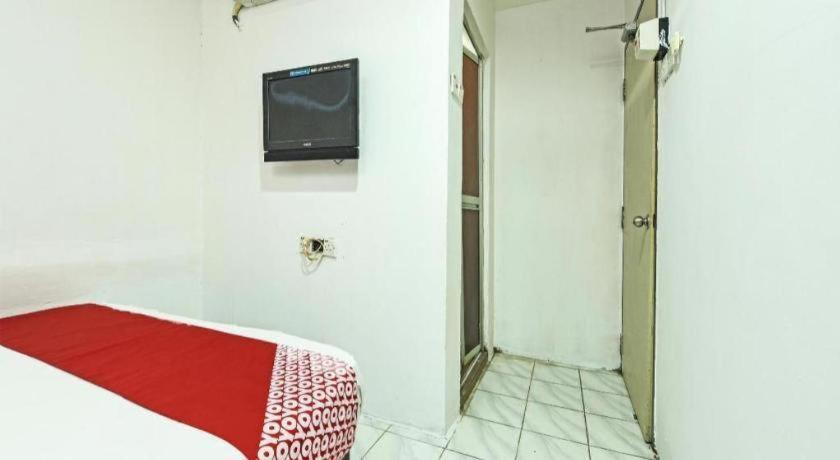 Oyo 90643 Gks Hotel Seremban Exterior photo